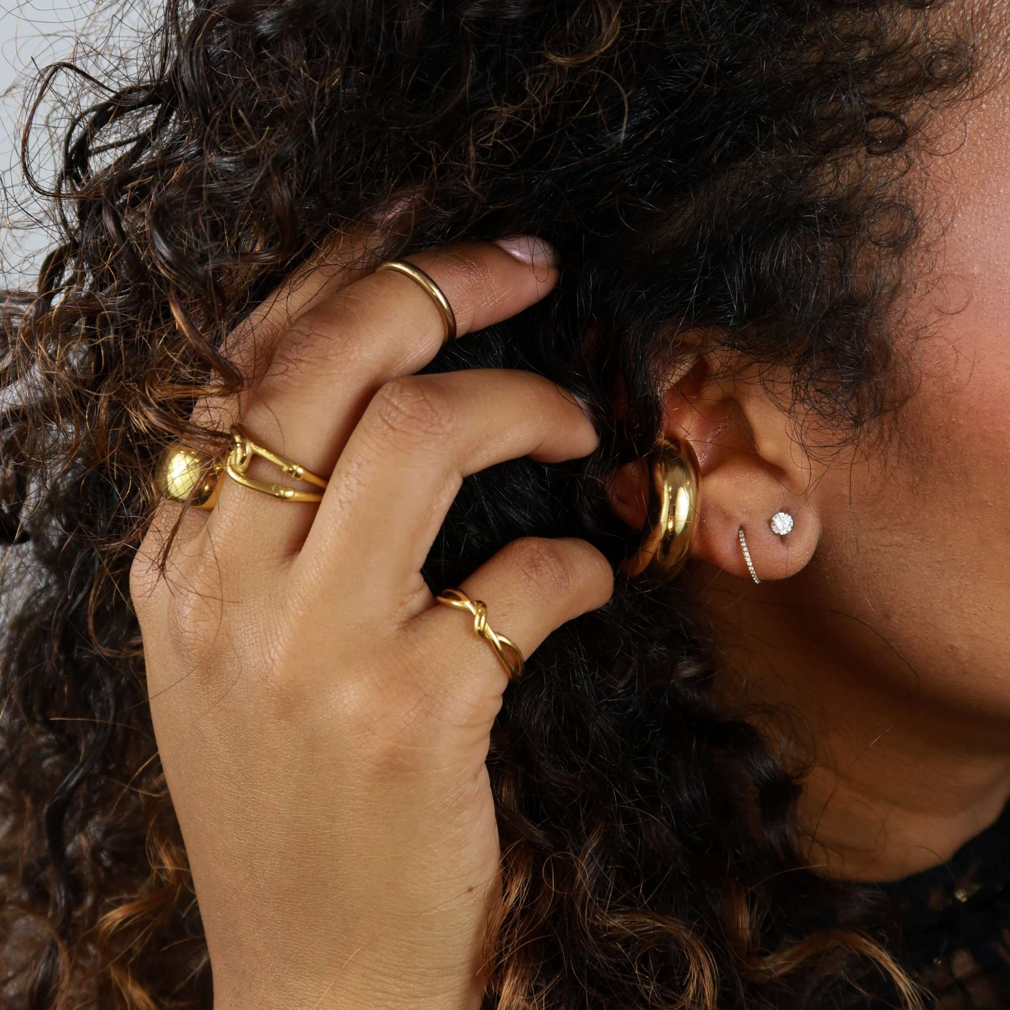 Echo 2mm Stacking Ring – Darling Devotion